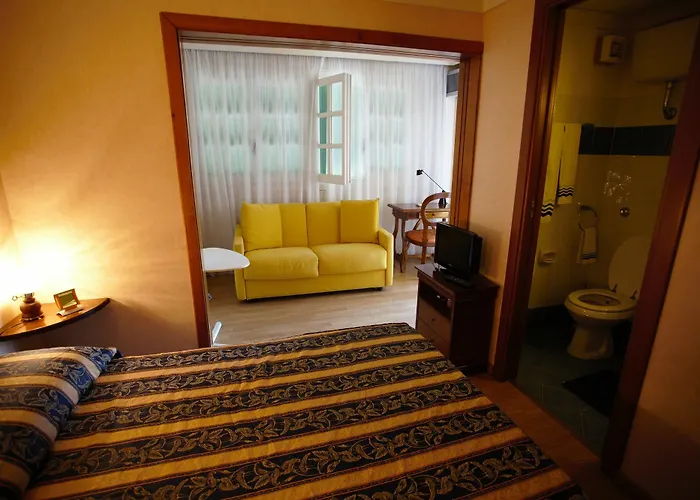 Residenza Matilde Отель типа "постель и завтрак" 4*